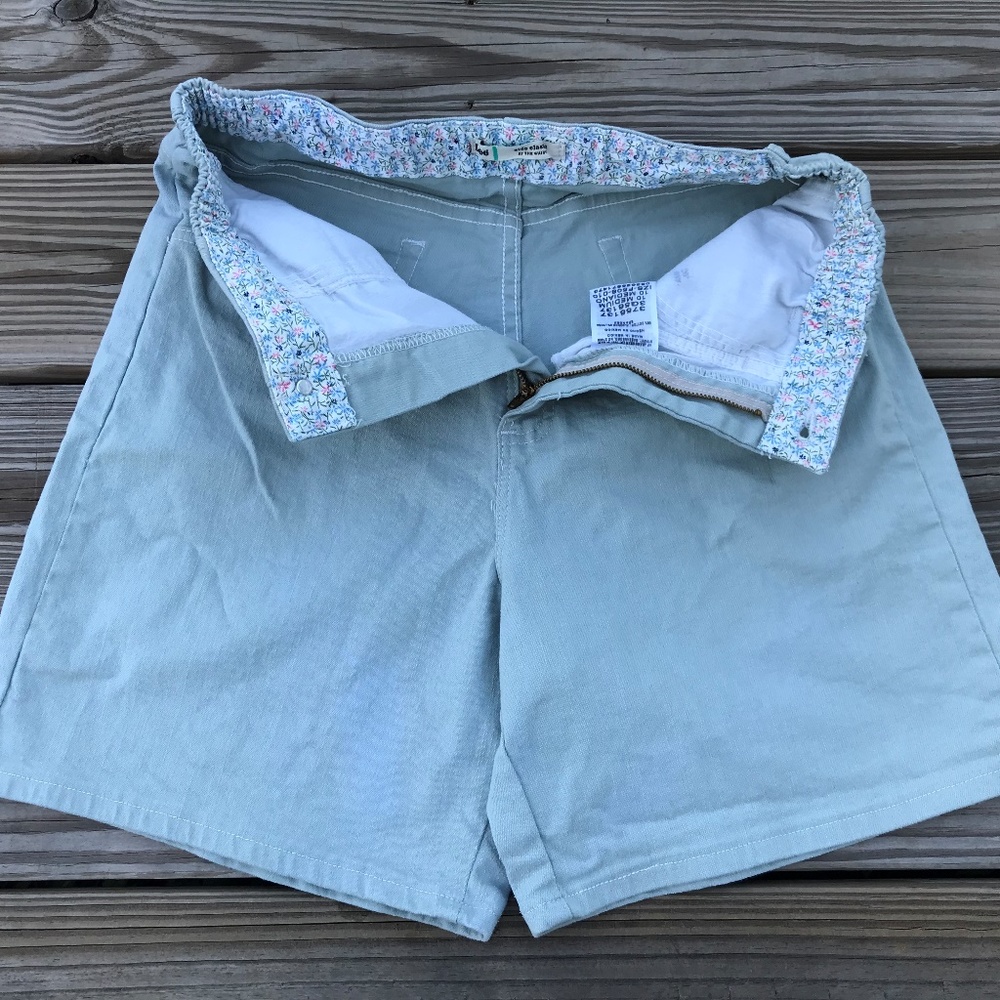 Lee Women Shorts side Elastic at the Waist Flat - Picture 5 of 8
